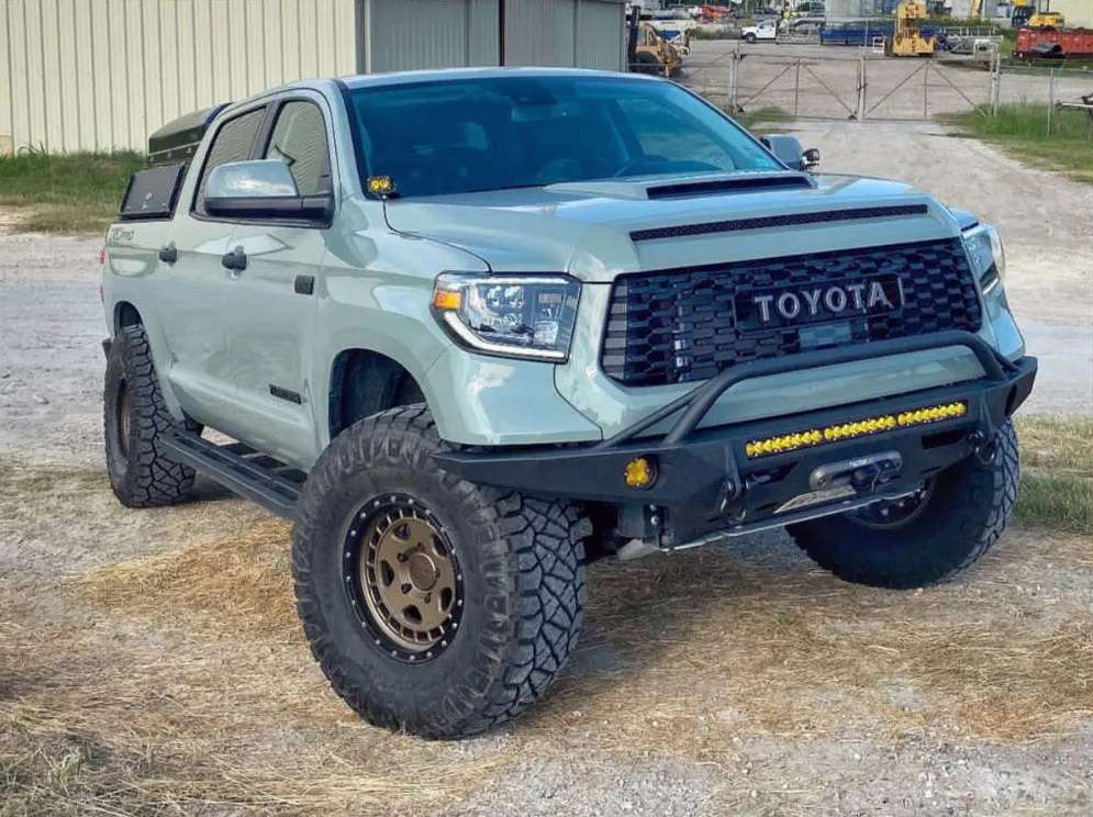 2021 Toyota Tundra on fifteen52 Turbomac HD in bronze