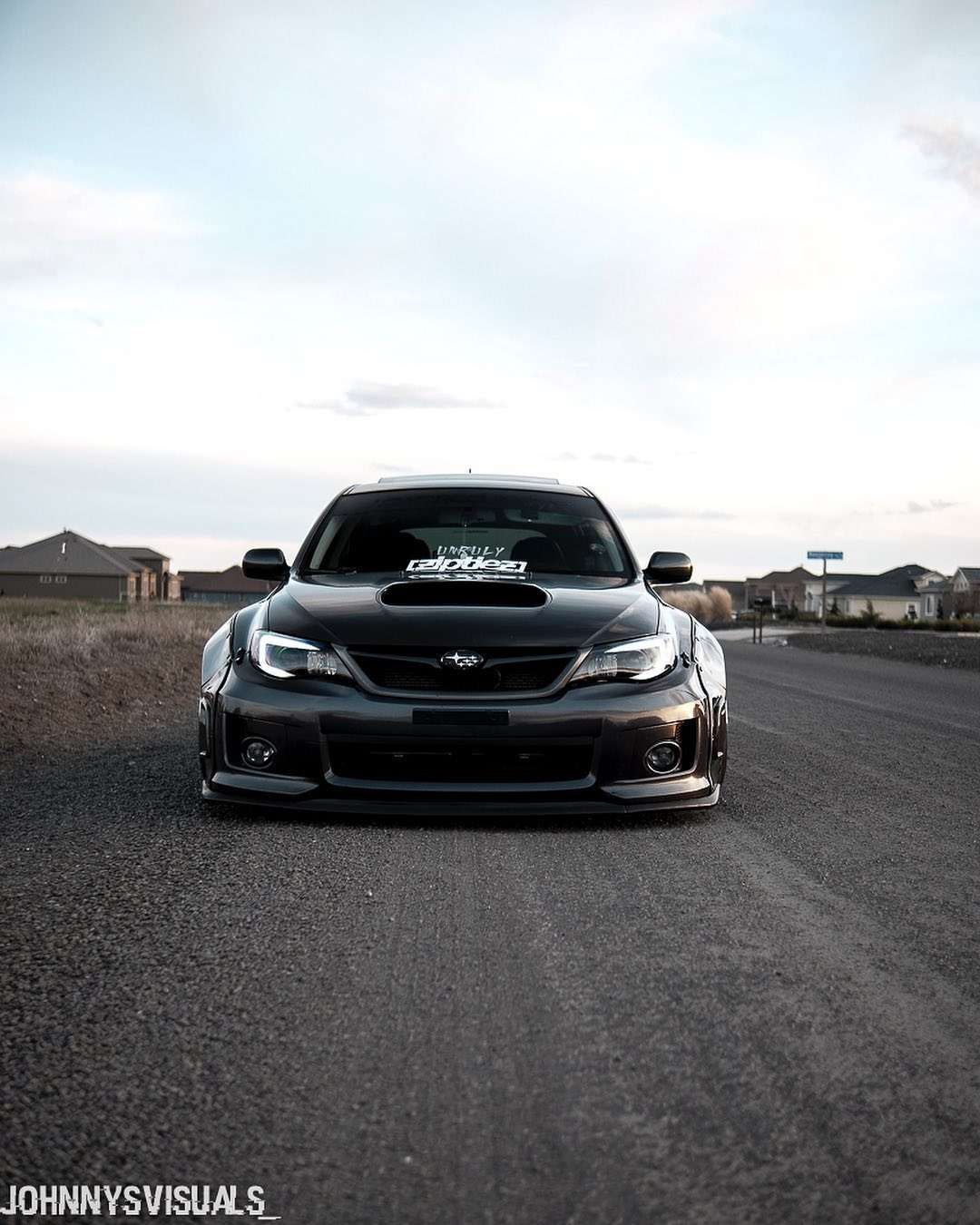 2000 Subaru Impreza fitted with Emotion T7r 18x11 -19mm wheels