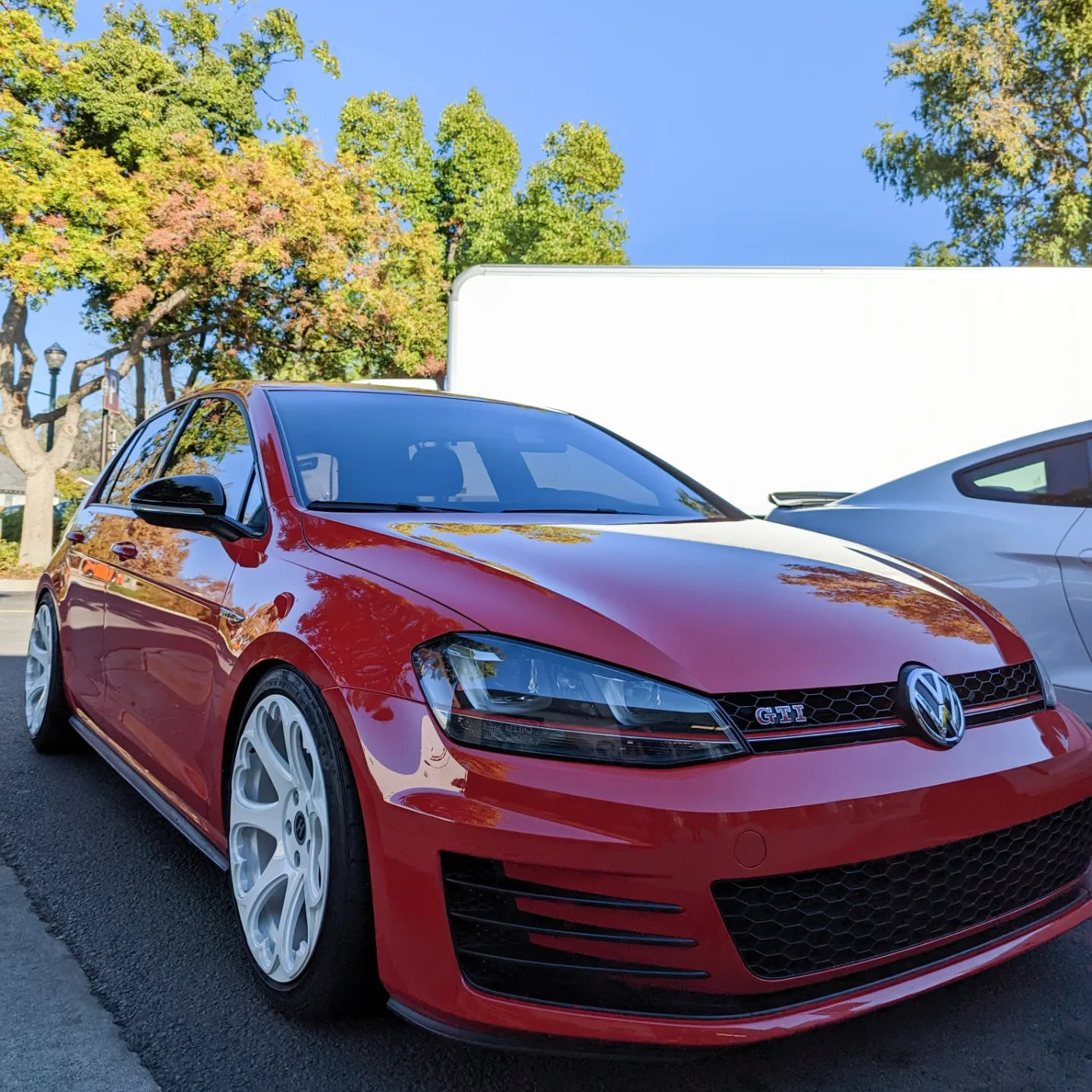 2017 Volkswagen GTI on Heritage Wheel Kokoro mono-c 18x8.5, Dunlop Derezza dz102