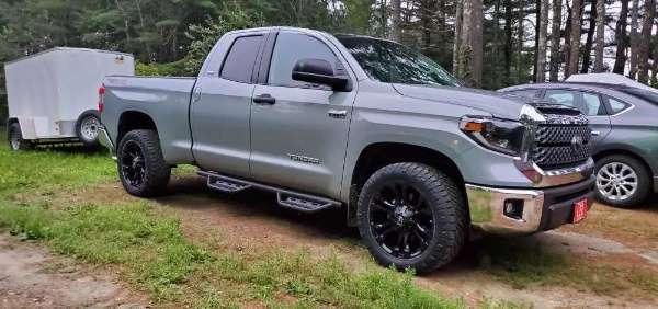 2020 Toyota Tundra fitted with Vapor - Black 20x9 20mm wheels