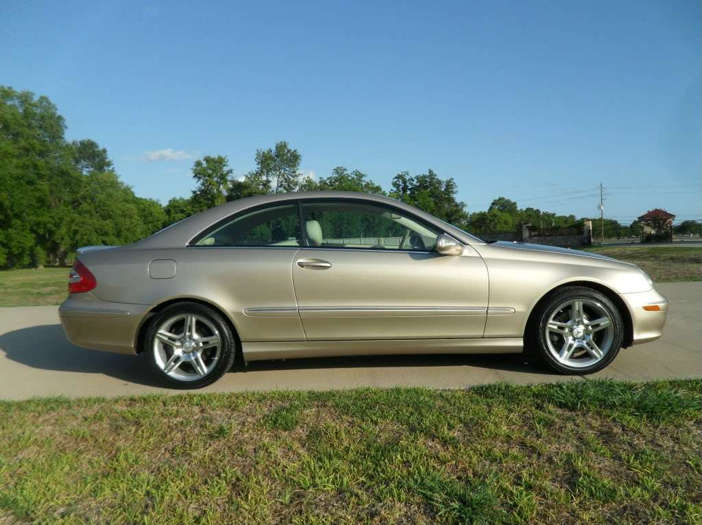 2004 Mercedes-Benz CLK320 fitted with GLK Wheels 17x8 35mm wheels