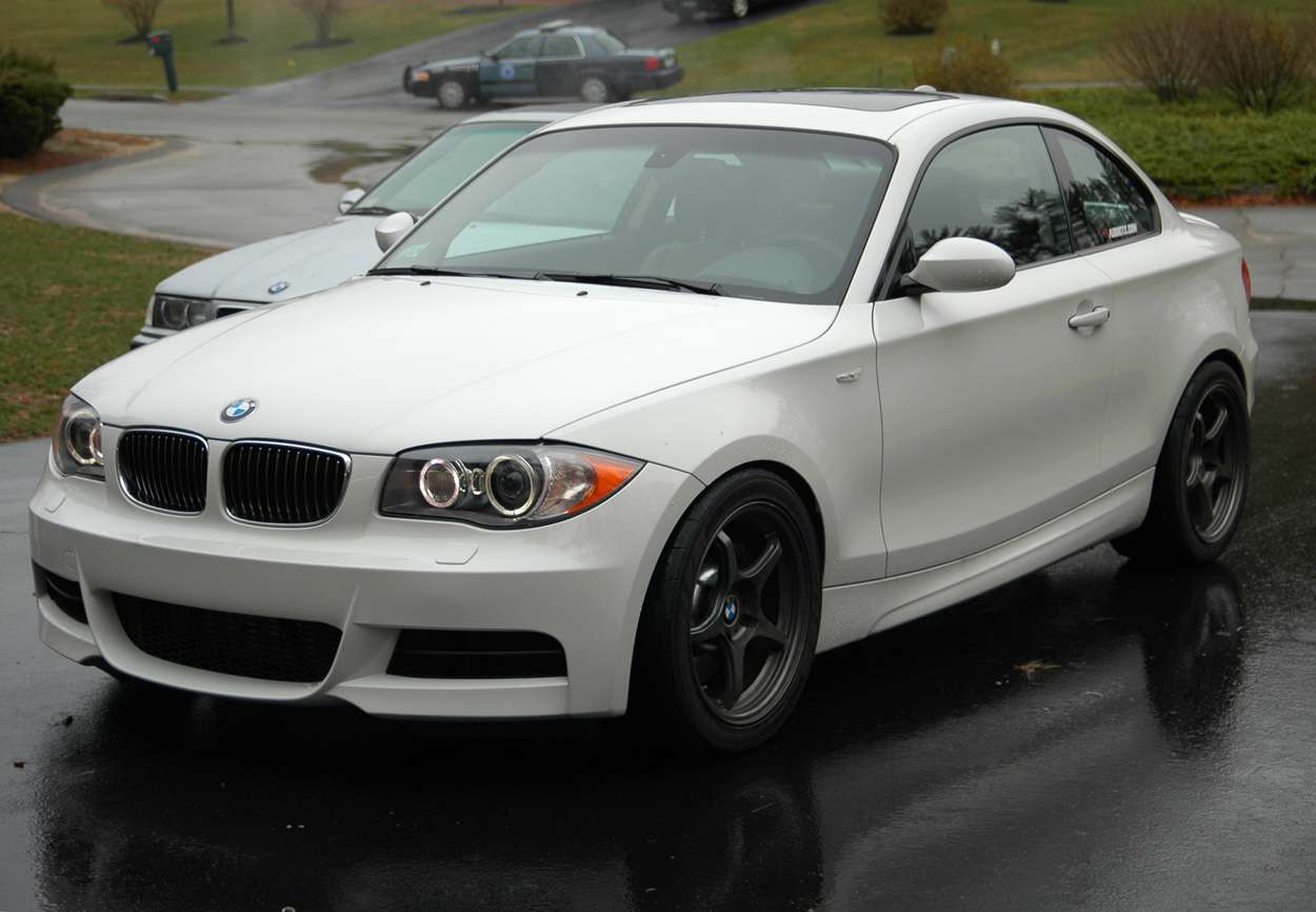 2012 BMW 135i fitted with D-Force LTW5 17x9 41mm wheels
