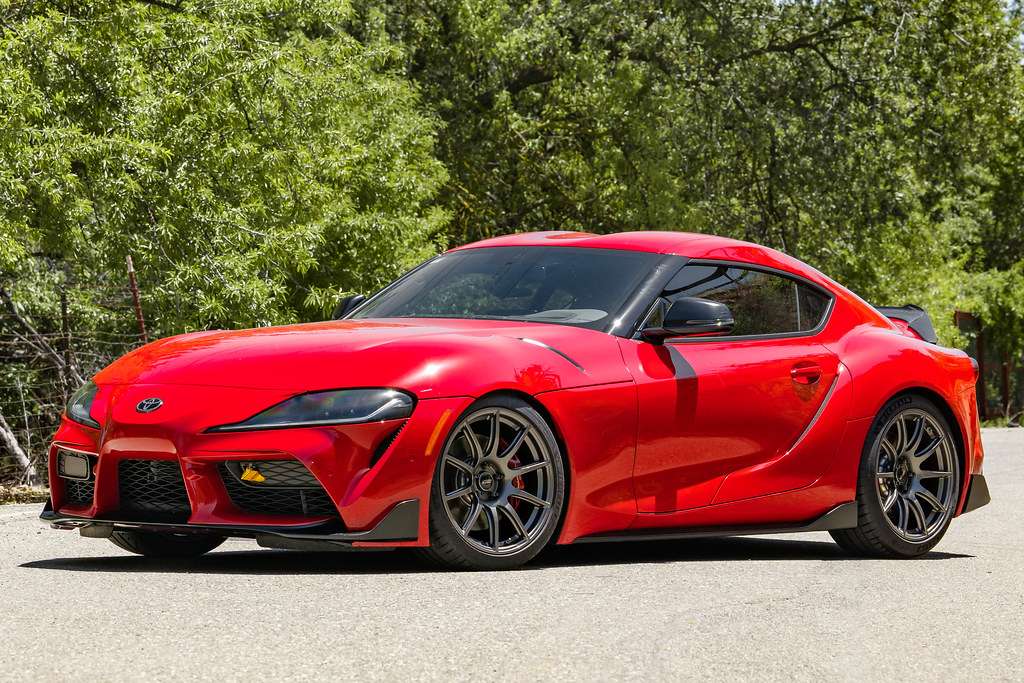 2021 Toyota GR Supra fitted with SM-10s in Anthracite 19x9 28mm wheels