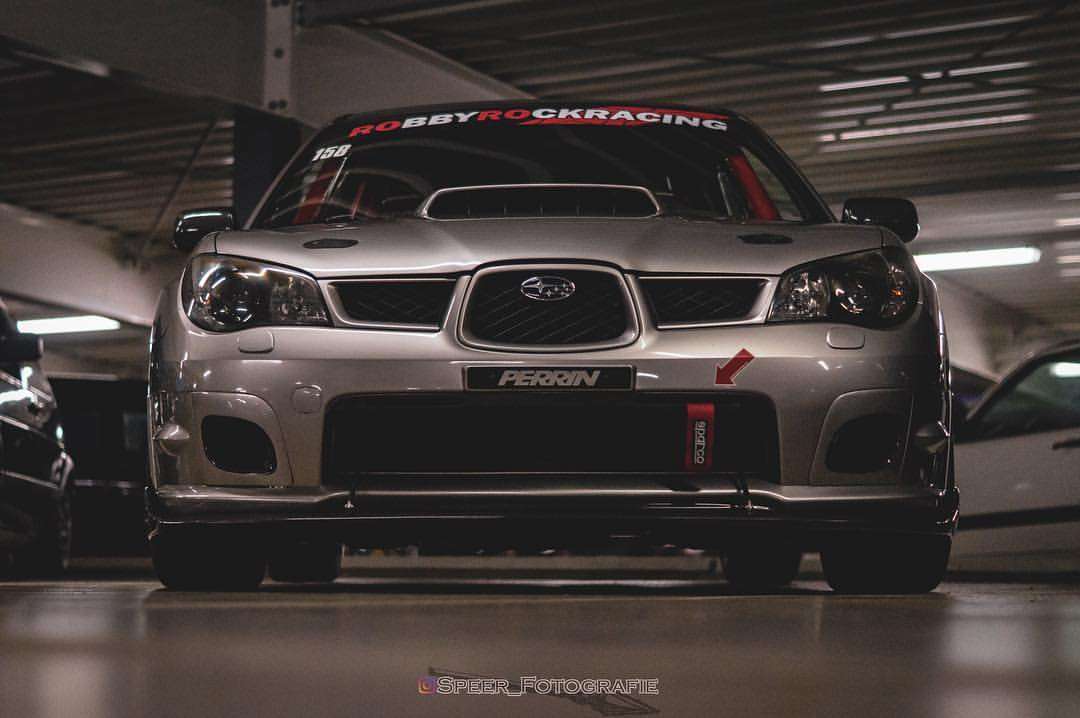 2005 Subaru Impreza WRX STI · OZ Racing Wheels OZ-Racing Ultraleggera - Black · 18x8.5