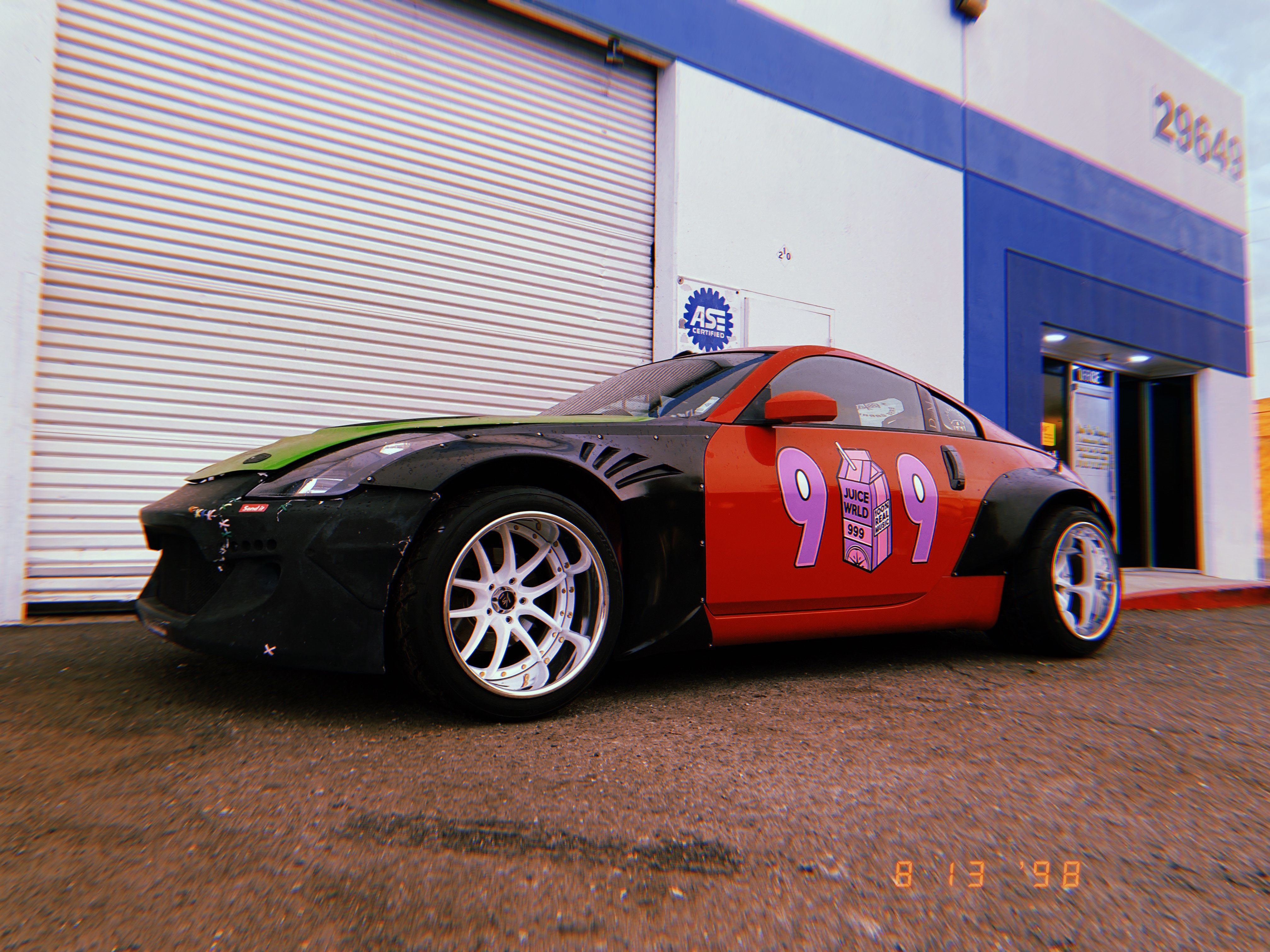 2004 Nissan 350Z fitted with VS-SS 18x13 -29mm wheels