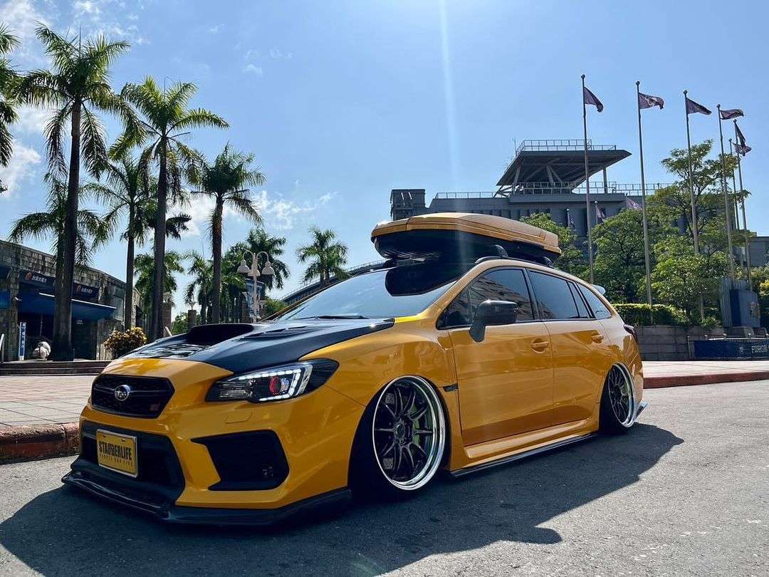 2016 Subaru Legacy fitted with Emotion Zr10 19x10 25mm wheels