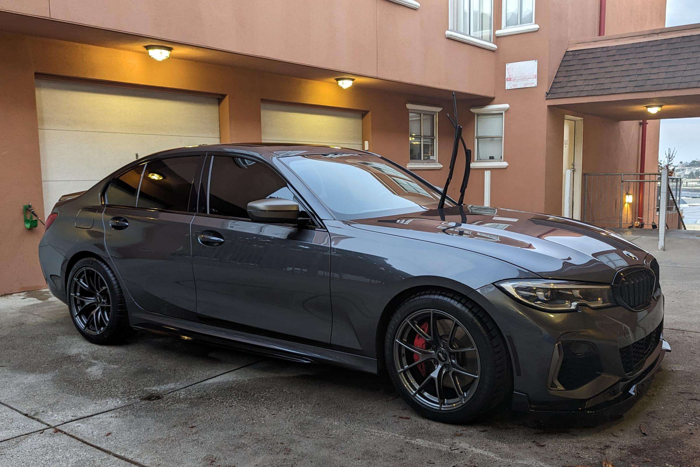 2021 BMW M340i fitted with VS-5RS 18x9 25mm wheels