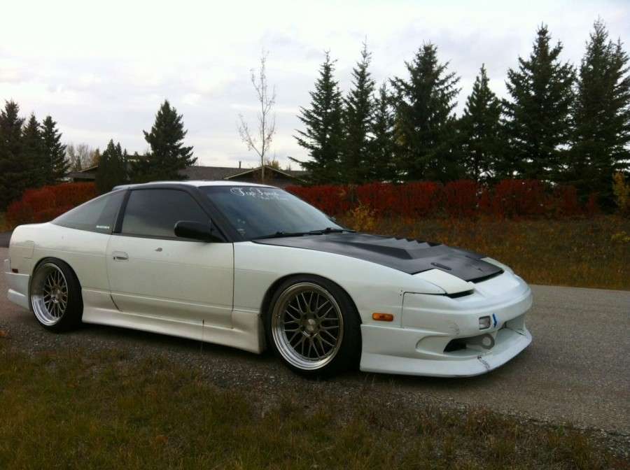 1992 Nissan 240SX fitted with Varrstoen ES 1 18x9.5 12mm wheels