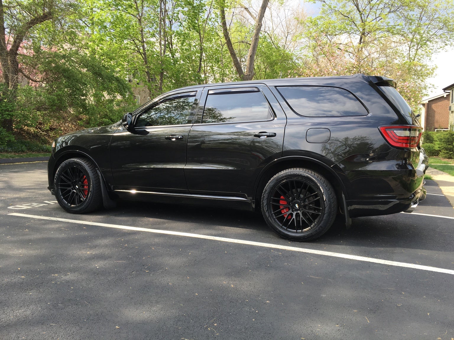 2024 Dodge Durango, on Savini BM 20x10 +42, 295/45R20