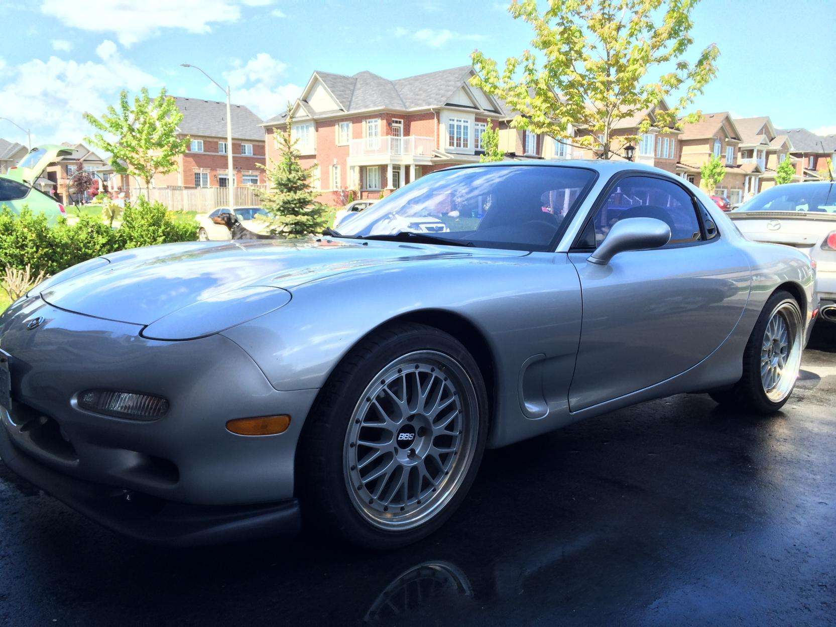 1993 Mazda RX-7 fitted with LM 18x9 42mm wheels