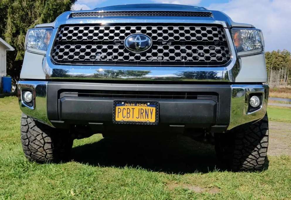2020 Toyota Tundra · Vision Empire - Chrome · 20x9