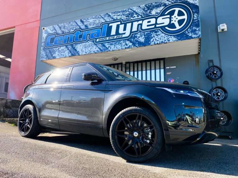 2020 Land Rover Range Rover Evoque fitted with ABL-11 20x9 38mm wheels