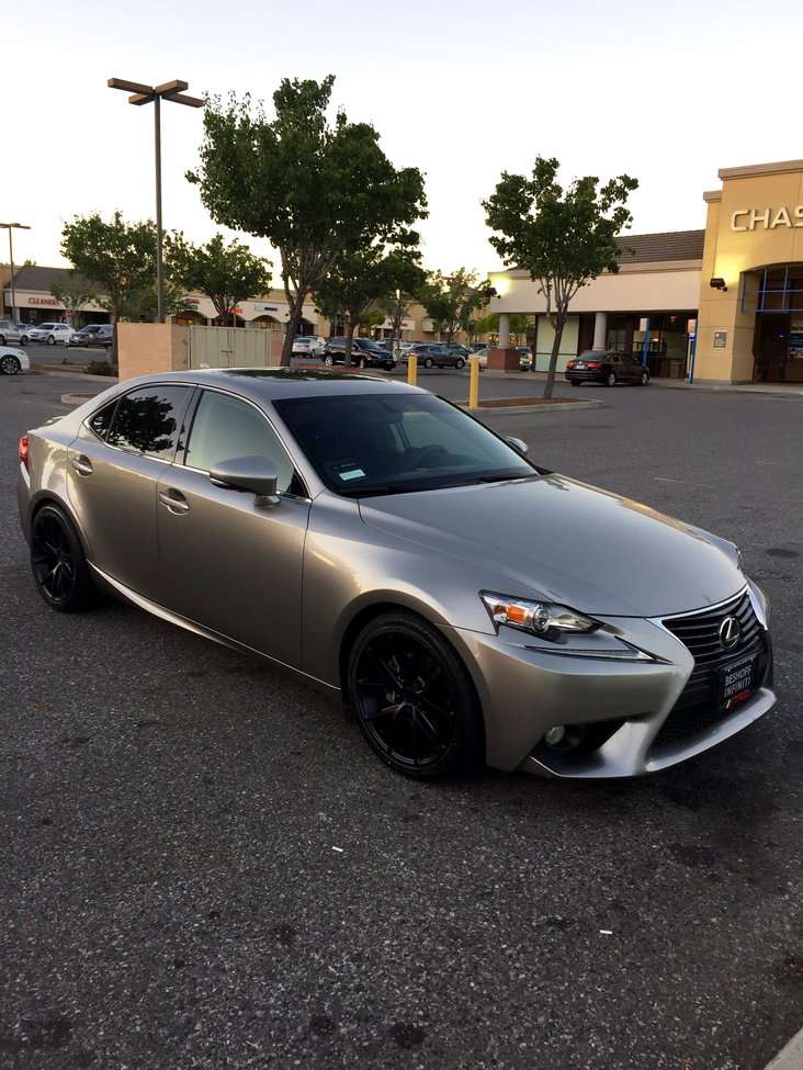 2015 Lexus IS250 fitted with Misano 18x8 40mm wheels