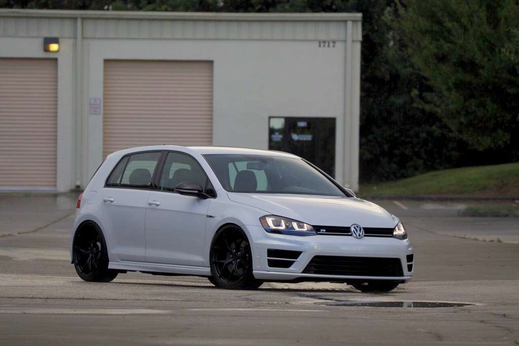 2015 Volkswagen GTI fitted with BC Forged RZ21 19x9 45mm wheels
