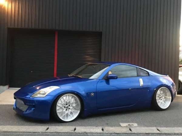 2005 Nissan 350Z fitted with NIDDO-D 20x9.5 20mm wheels
