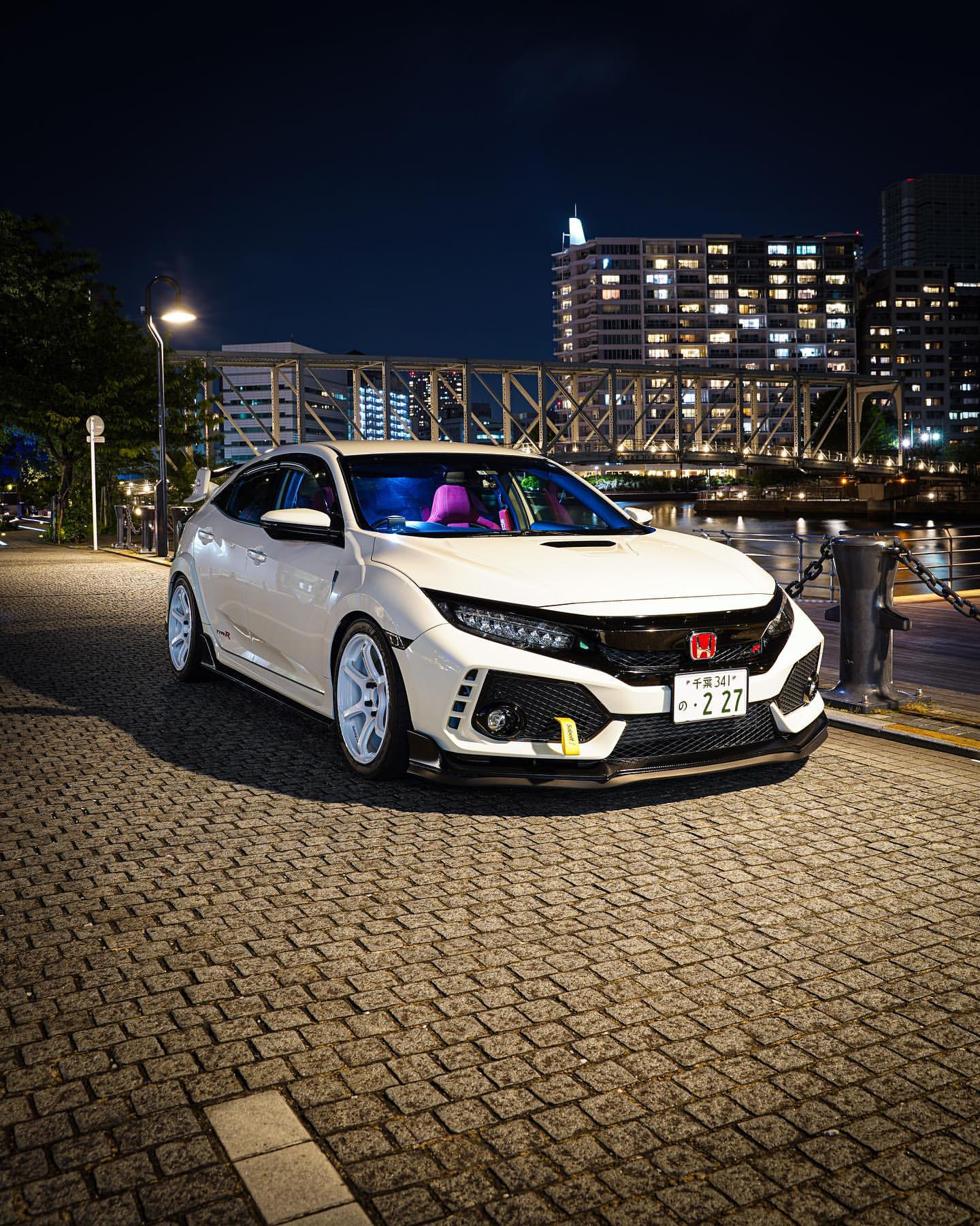 2023 Honda Civic fitted with RG4 18x8.5 44mm wheels