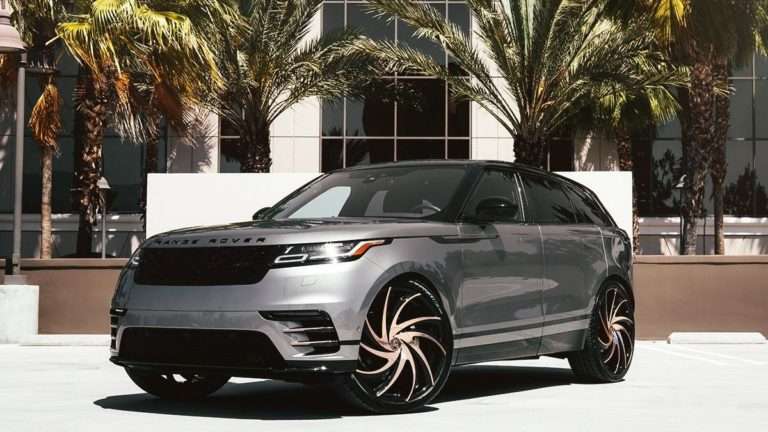 2020 Land Rover Range Rover Velar fitted with Twister 24x10 35mm wheels