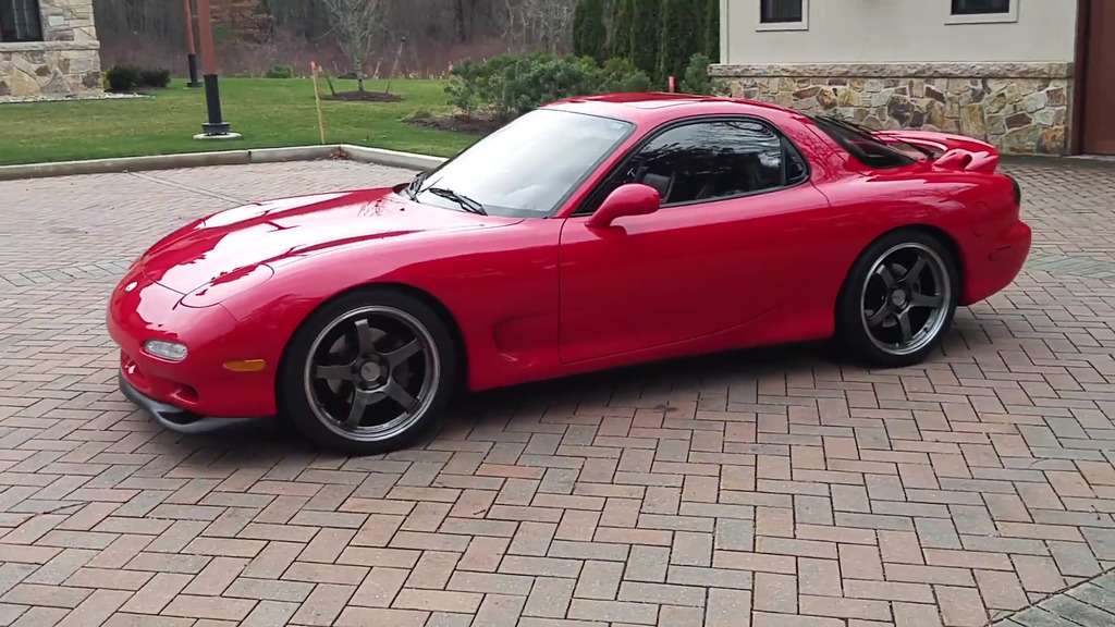 1993 Mazda RX-7 - Advan Racing Wheels Advan Racing GT 18x8.5 +38, 235/40R18, lifted
