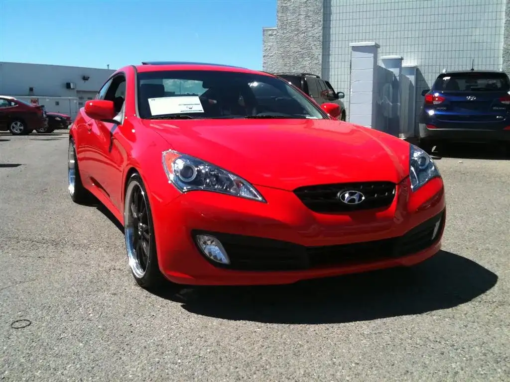 2010 Hyundai Genesis Coupe fitted with Venaci Mesh 20x9 30mm wheels