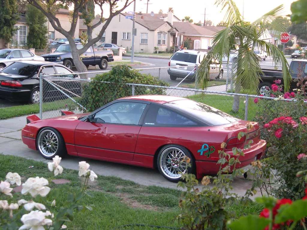1990 Nissan 240SX fitted with VS-XX 17x9 5mm wheels