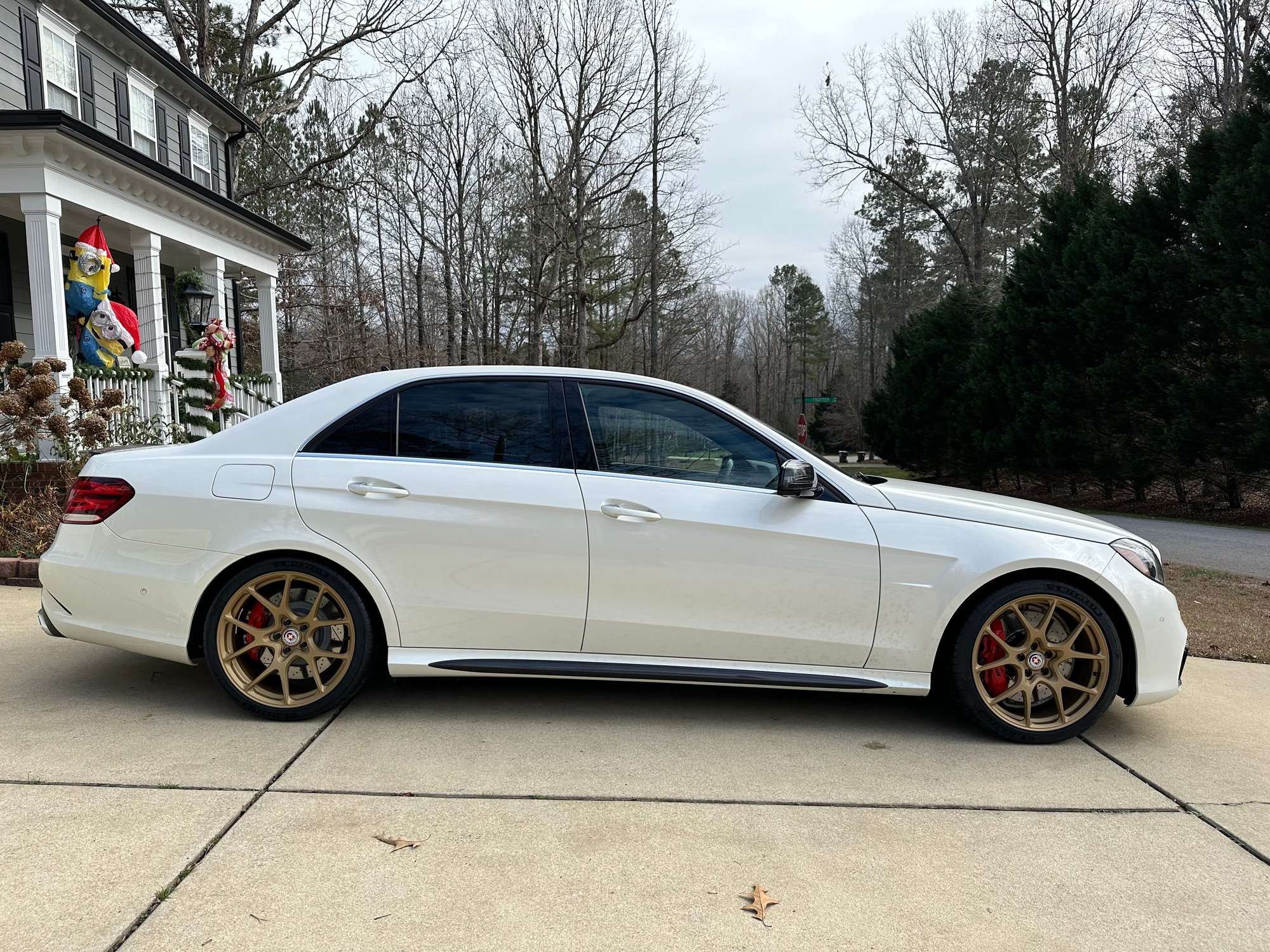 2014 Mercedes-Benz E63 AMG S fitted with HRE Monoblock 521M 19x9 35mm wheels