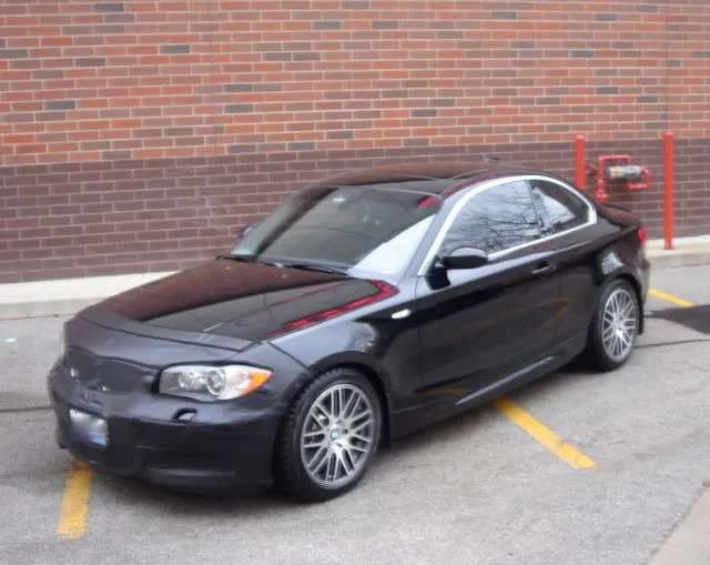 2009 BMW 135i fitted with ASA GT2 17x8 40mm wheels