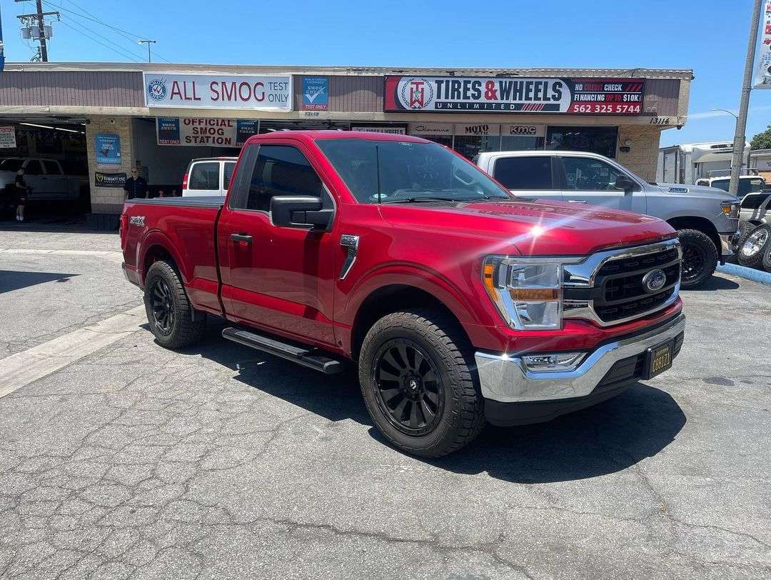 2021 Ford F-150, on Fuel Off-Road Wheels Fuel Tactic D630 20x9 +1, BF Goodrich BFG All Terrain T/A KO2 285/50R20, MaxTrac Suspension lifted