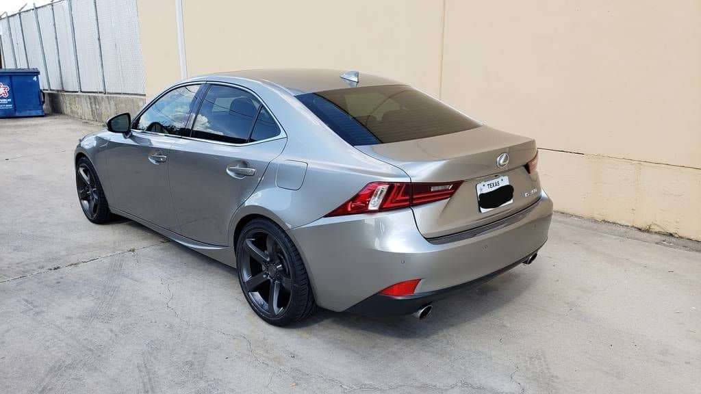 2016 Lexus IS350 fitted with VP5 19x8.5 35mm wheels