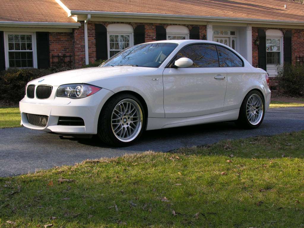 2012 BMW 135i fitted with D-Force EmPower 18x8.5 40mm wheels