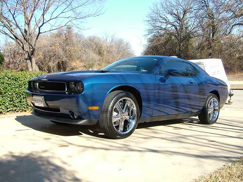 2010 Dodge Challenger · KMC Wheels KMC Nova KM701 Chrome · 20x8.5