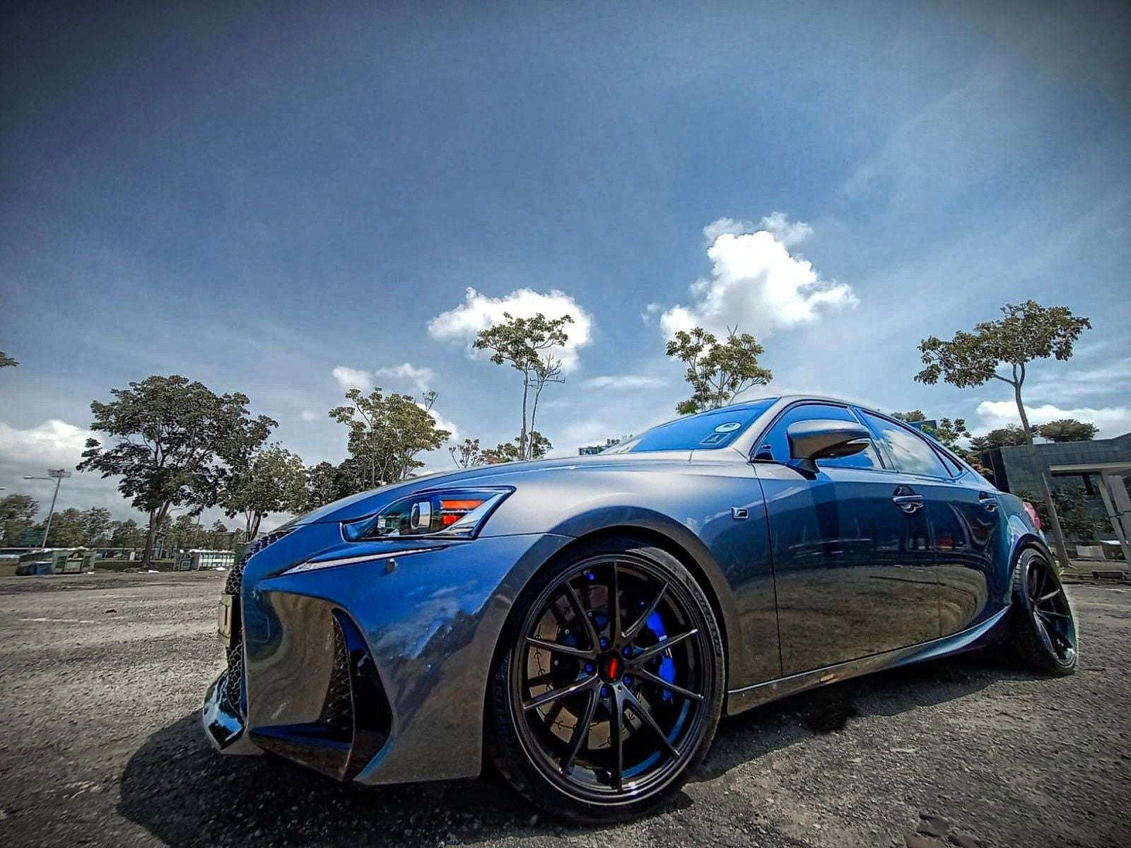 2017 Lexus IS300 fitted with G25 19x8.5 32mm wheels