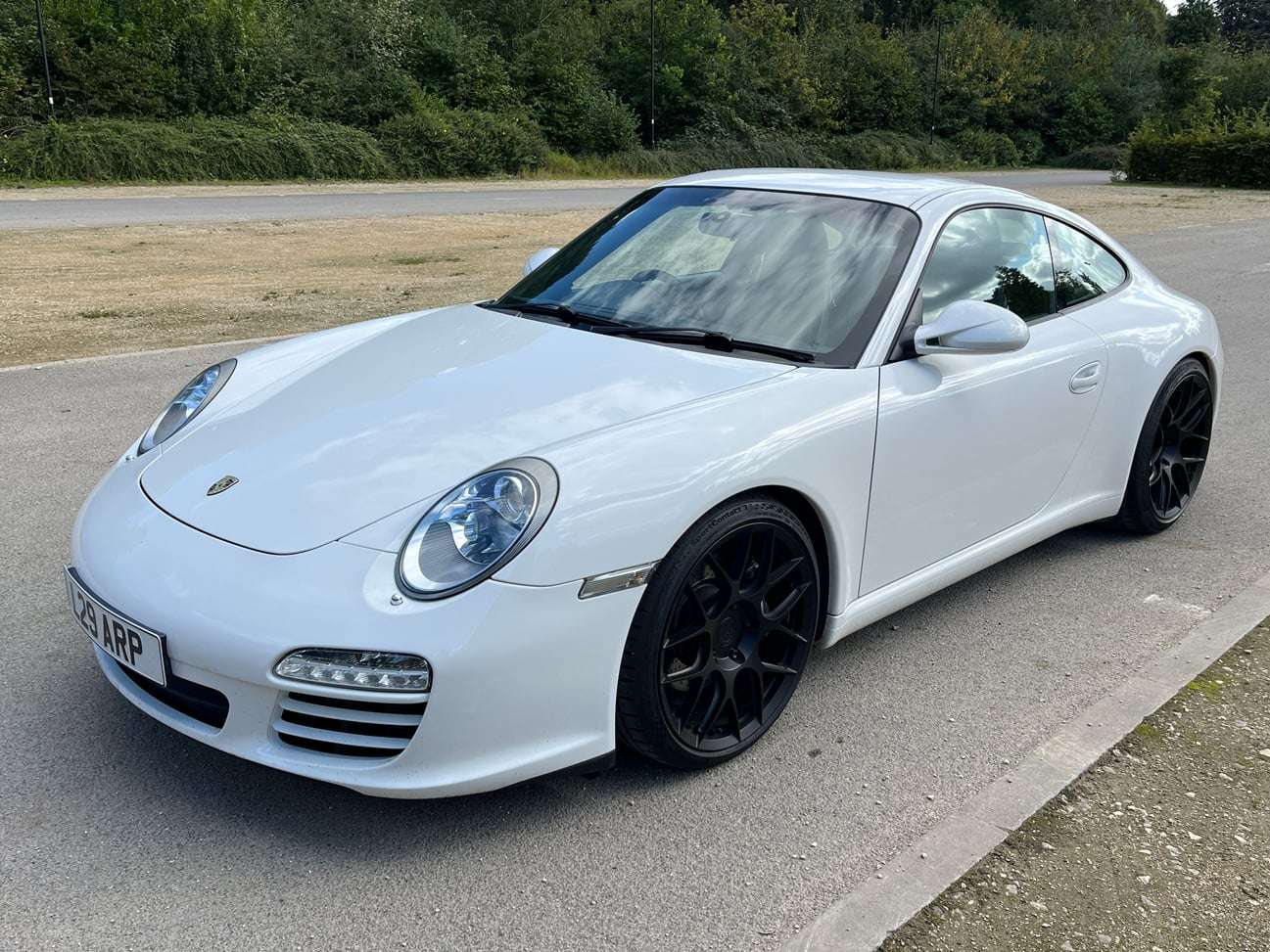2008 Porsche 911 fitted with Aodhan AFF2 19x9 50mm wheels