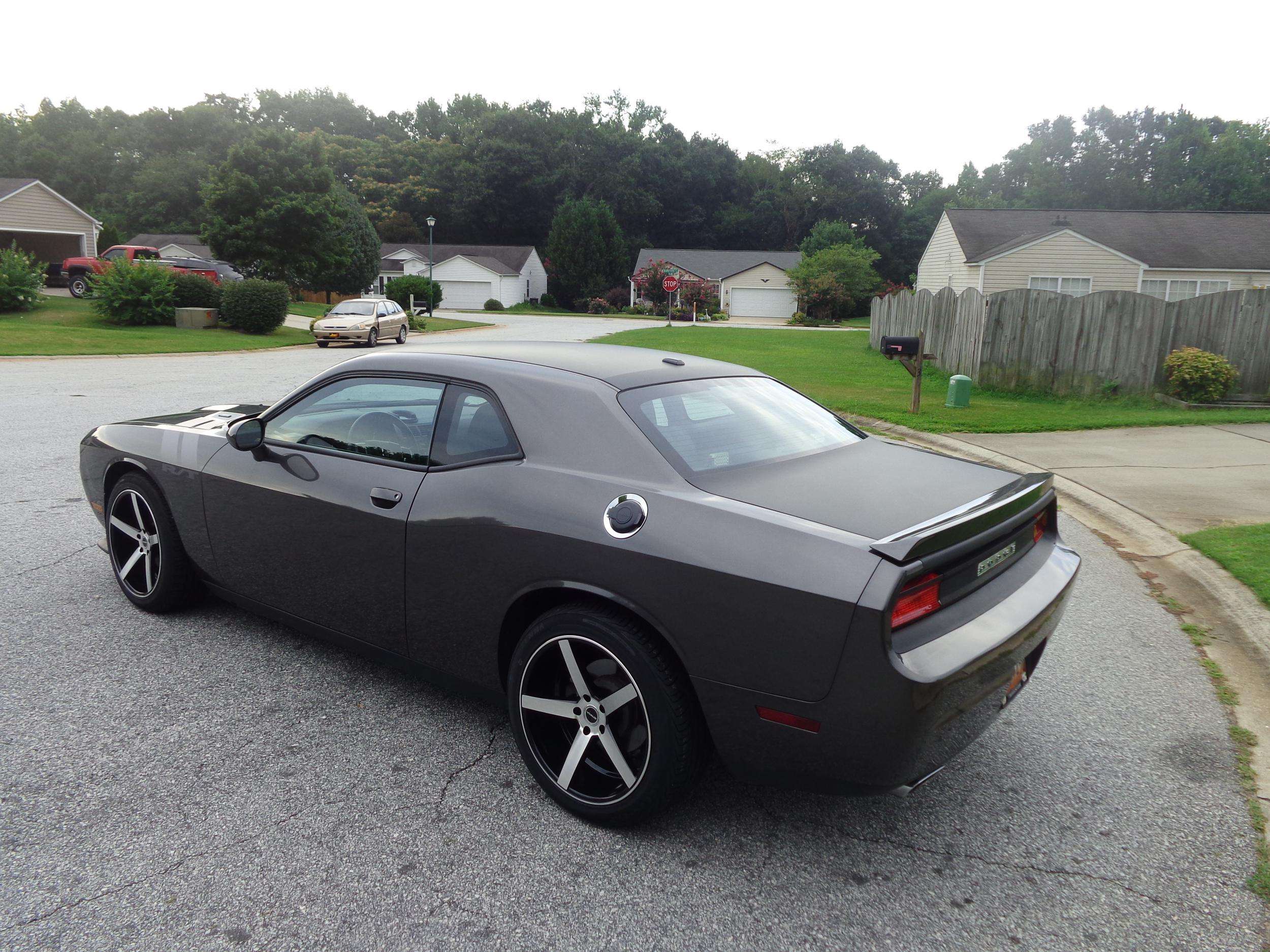 2013 Dodge Challenger · Strada Wheels Strada Perfetto  · 20x9.5
