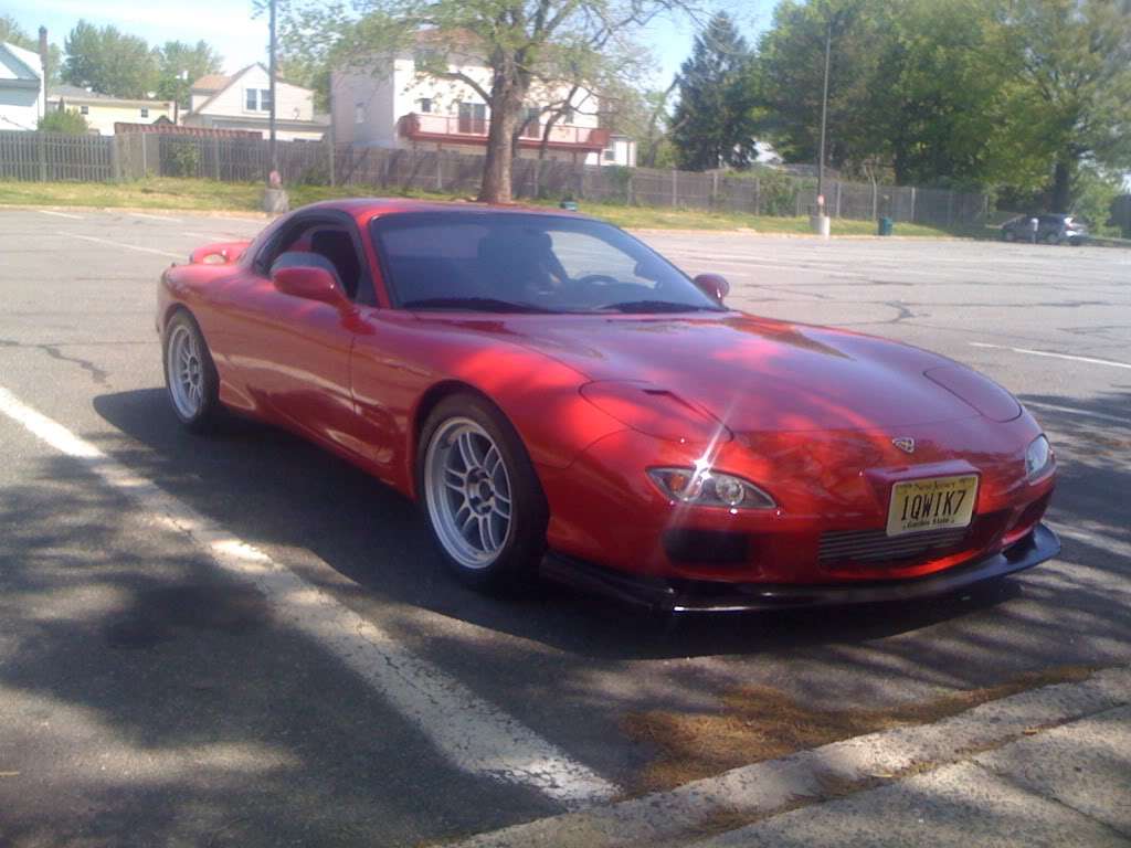 1993 Mazda RX-7 fitted with Enkei RPF1 17x9 45mm wheels