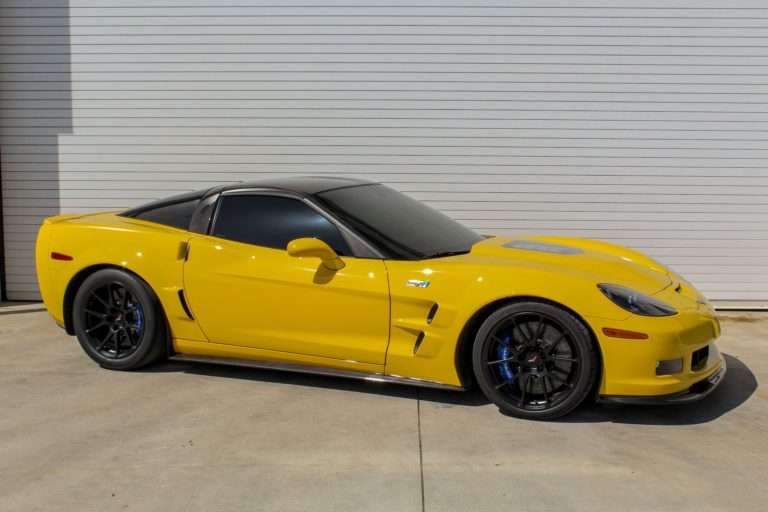 2010 Chevrolet Corvette fitted with GS1 18x12 35mm wheels