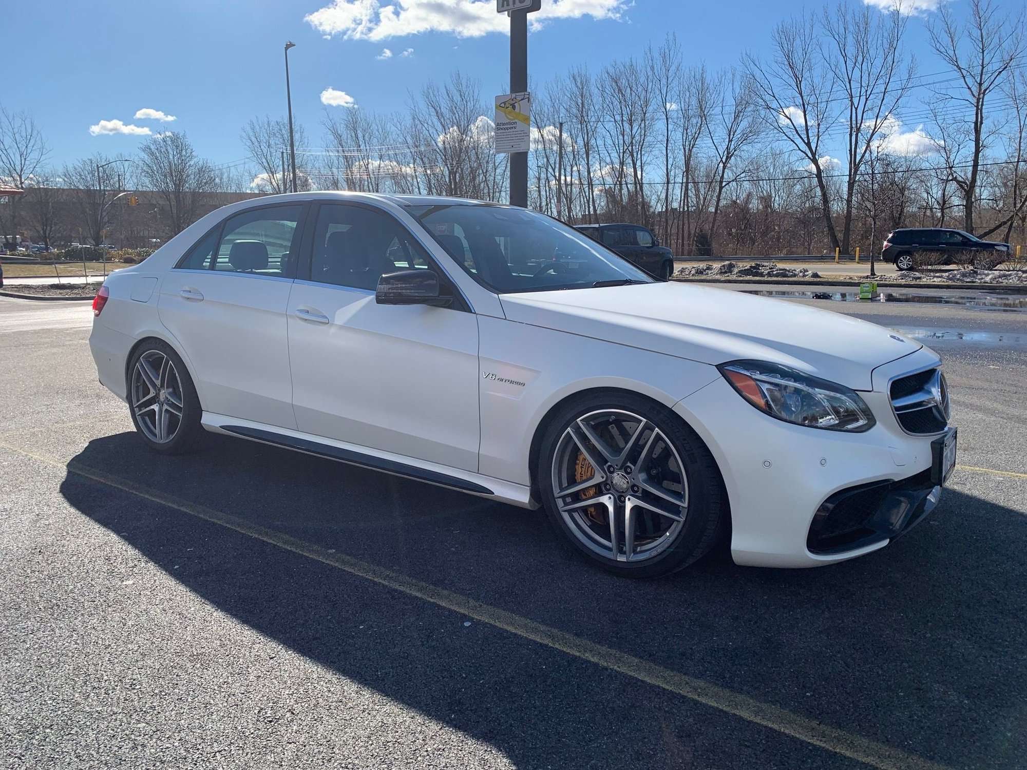 2014 Mercedes-Benz E63 AMG S fitted with OE Twin 5 Spokes 19x8.5 35mm wheels