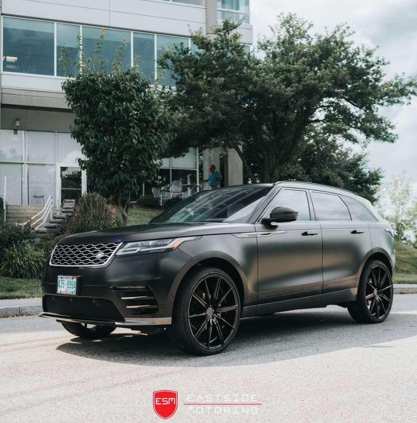 2019 Land Rover Range Rover Velar fitted with BD-9 22x9.5 35mm wheels
