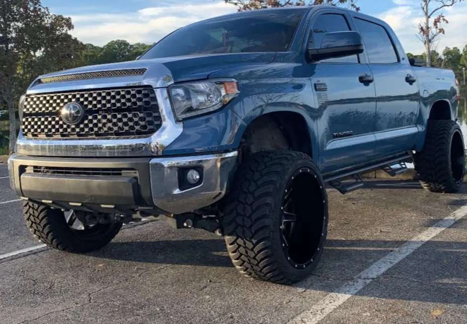 Lifted 2020 Toyota Tundra on 24x14 Fuel Maverick black wheels
