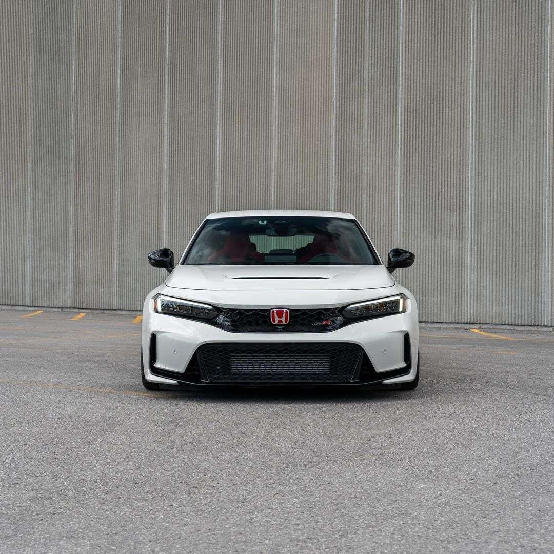 2023 Honda Civic fitted with MF10 18x9.5 45mm wheels