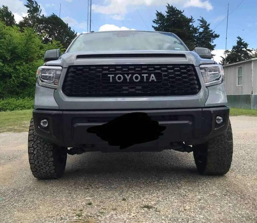 2019 Toyota Tundra fitted with 544BM - Black 20x10 -24mm wheels