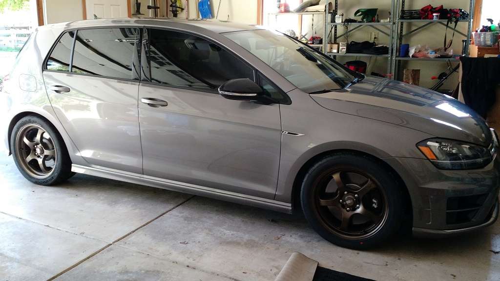 2015 Volkswagen GTI fitted with MR131 17x8 40mm wheels