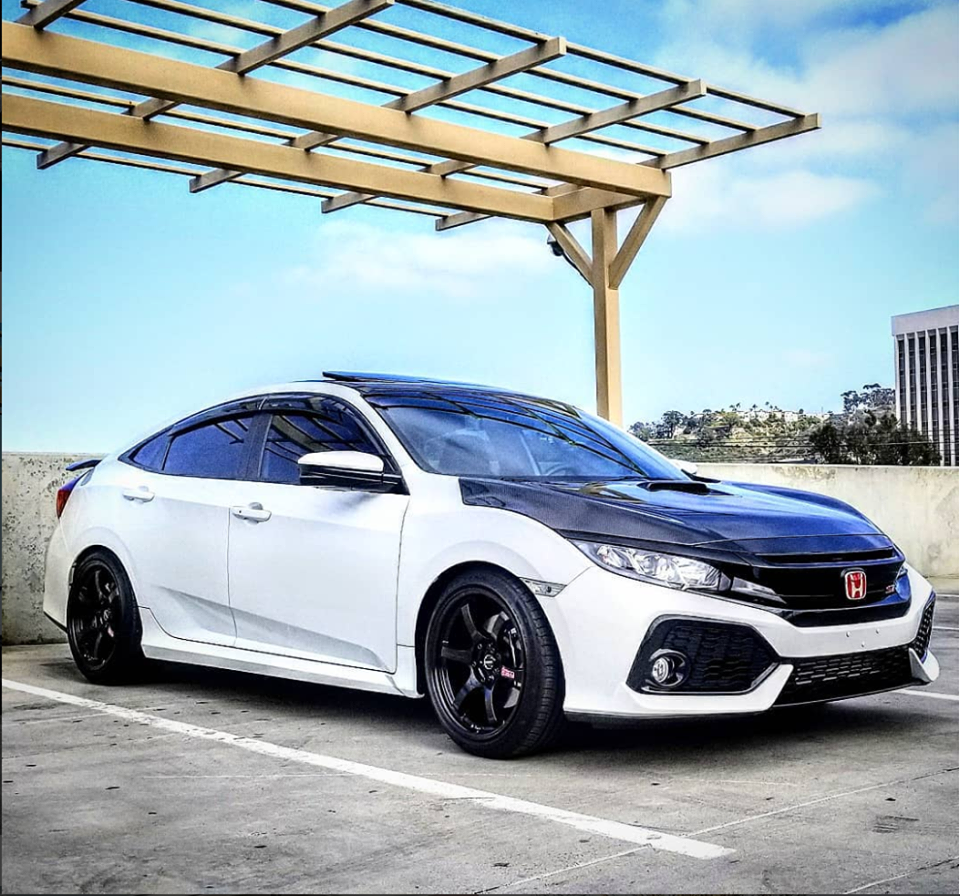 2017 Honda Civic, on Gram Lights 57CR 18x9.5 +38, Goodyear Eagle Sports All-Season 235/40R18, Skunk2 lowering springs