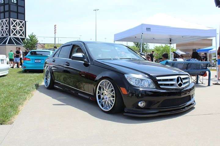 2009 Mercedes-Benz C300 fitted with RASCASSE 18x9.5 39mm wheels