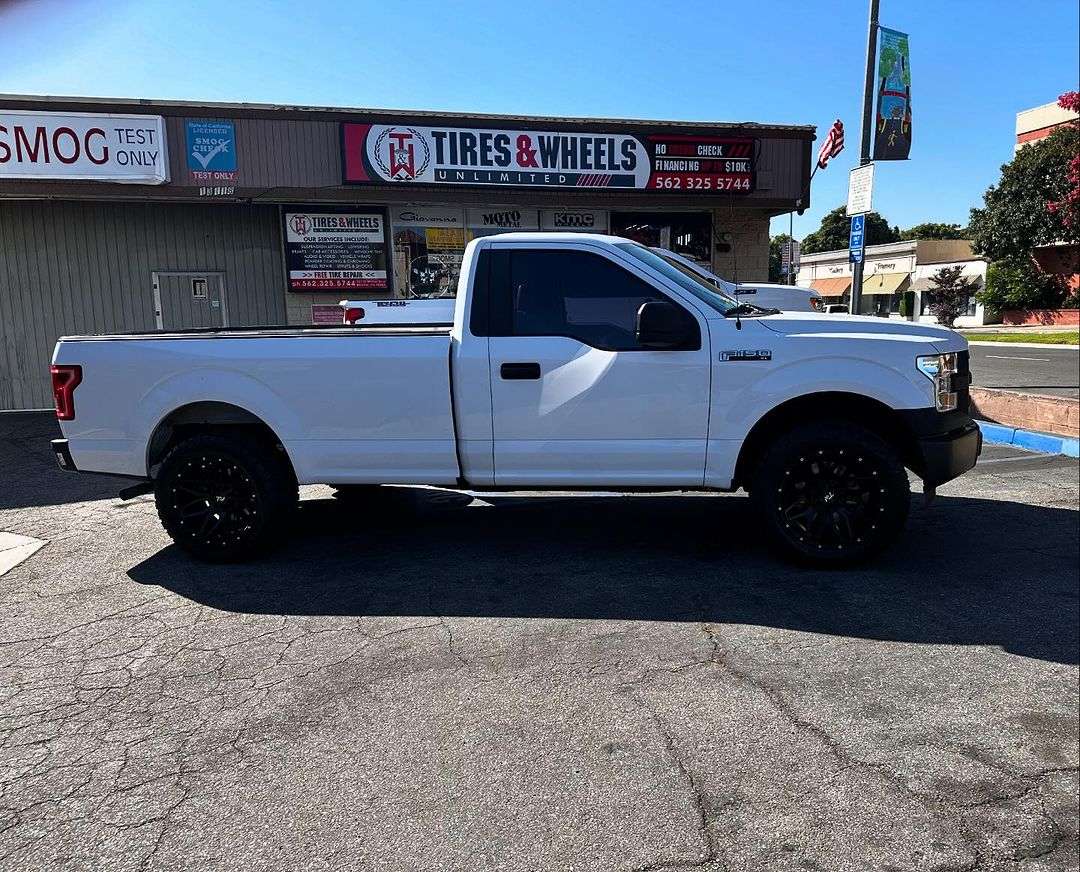 2021 Ford F-150 · TXW Offroad Wheels T0.03 GLOSS BLACK · 20x10