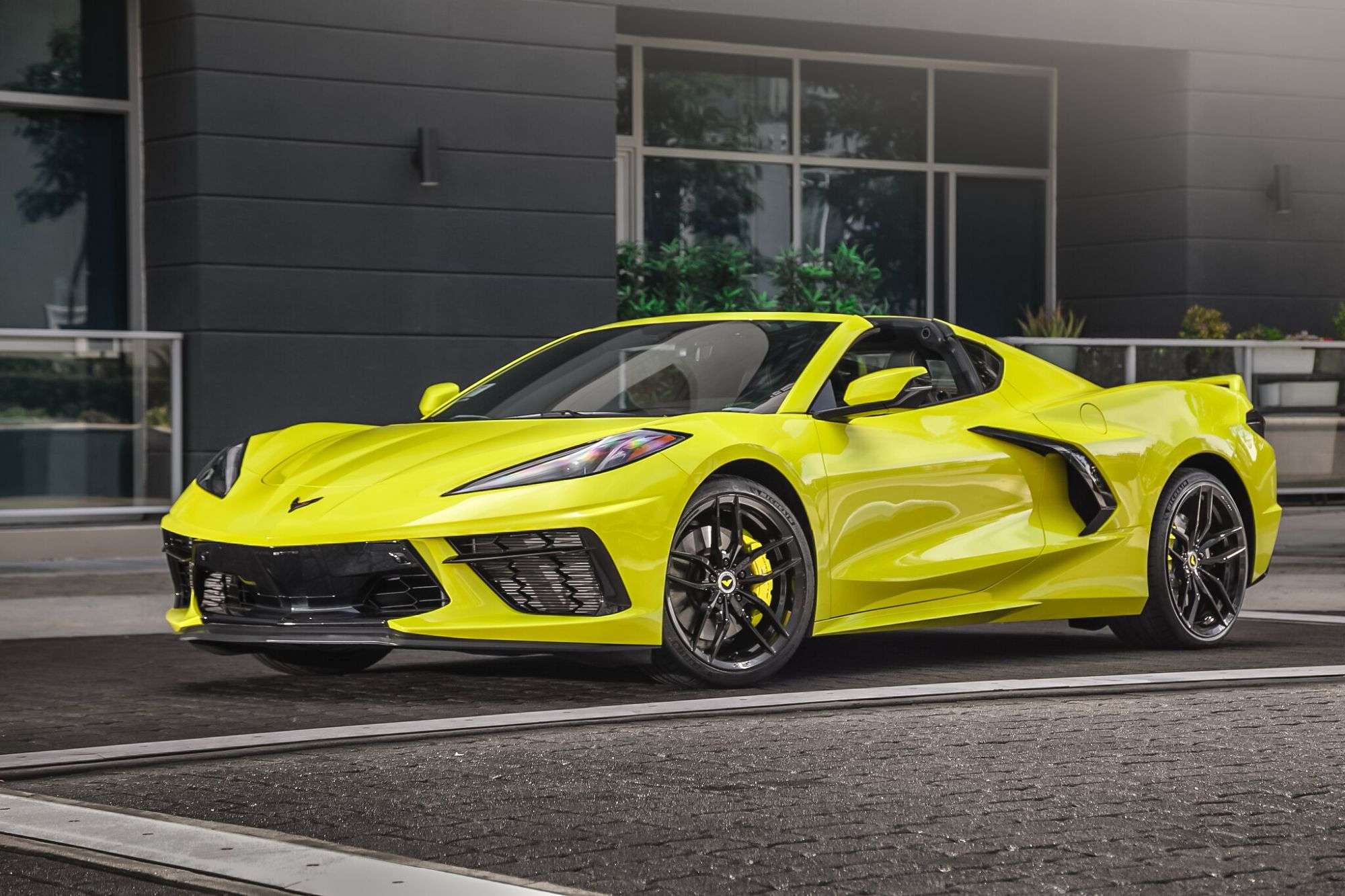 2022 Chevrolet Corvette fitted with V-FF 105 20x11 64mm wheels