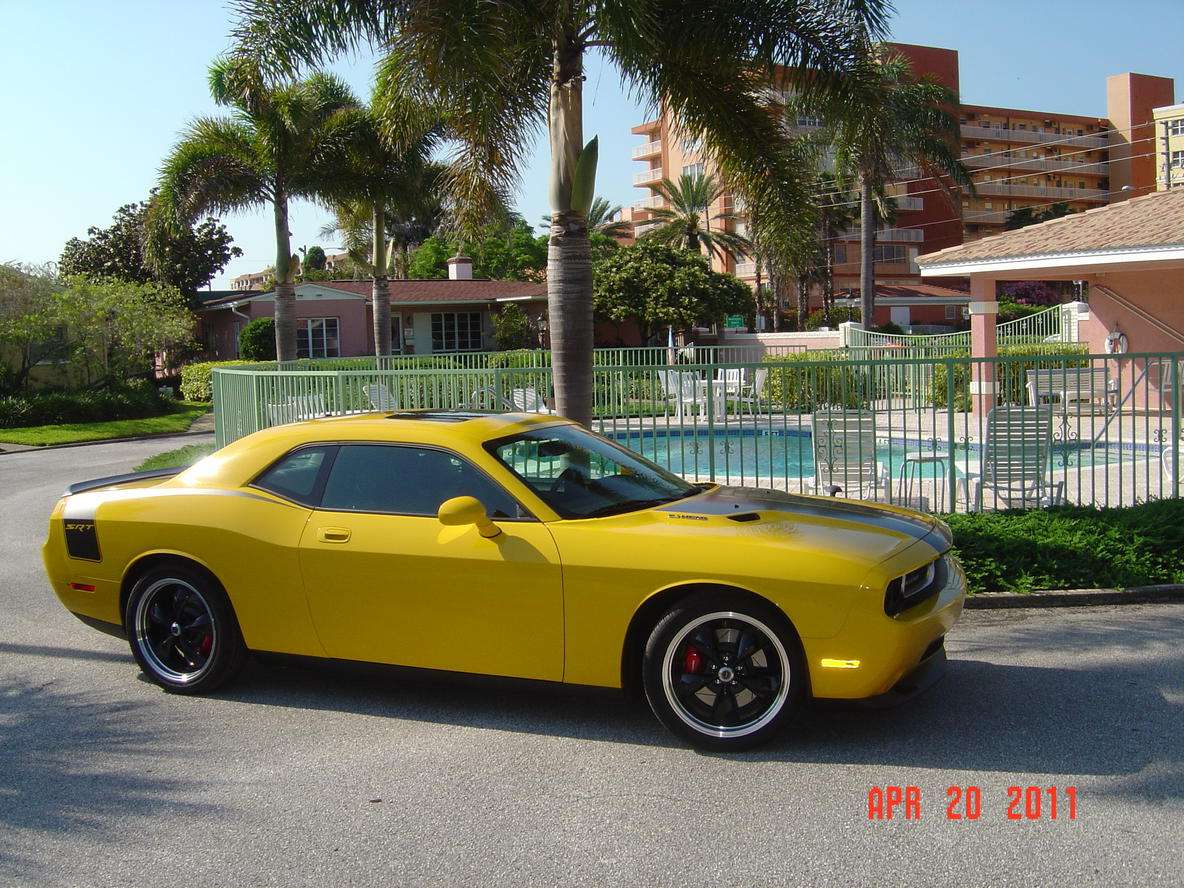 2012 Dodge Challenger · American Racing American Racing Torque Thrust MB · 20x8.5