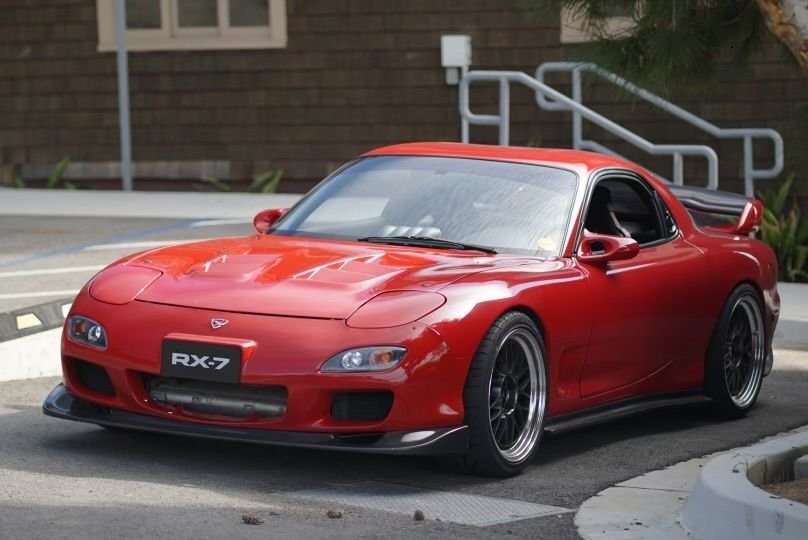 1994 Mazda RX-7 fitted with 21A 18x9.5 20mm wheels