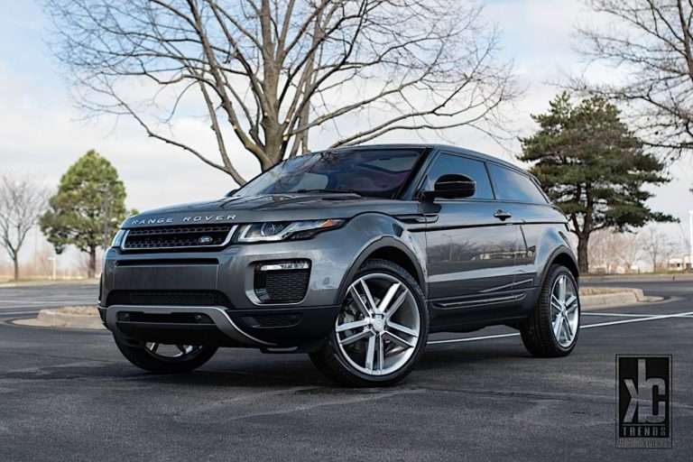2012 Land Rover Range Rover Evoque fitted with Senza-M 21x9 40mm wheels