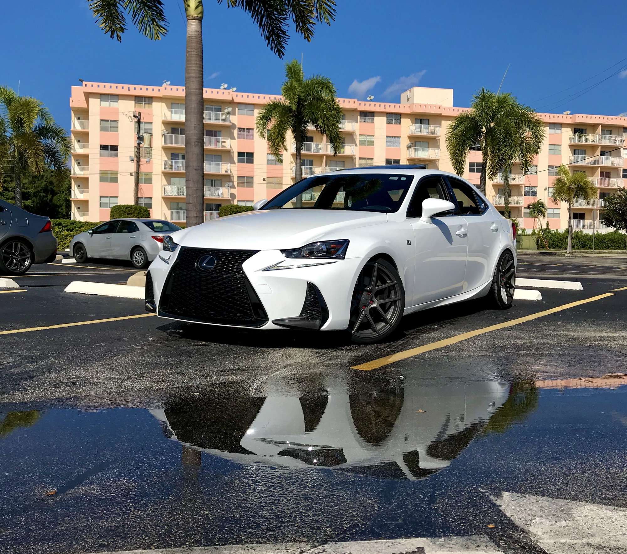 2018 Lexus IS300 fitted with VMB5 19x9 38mm wheels