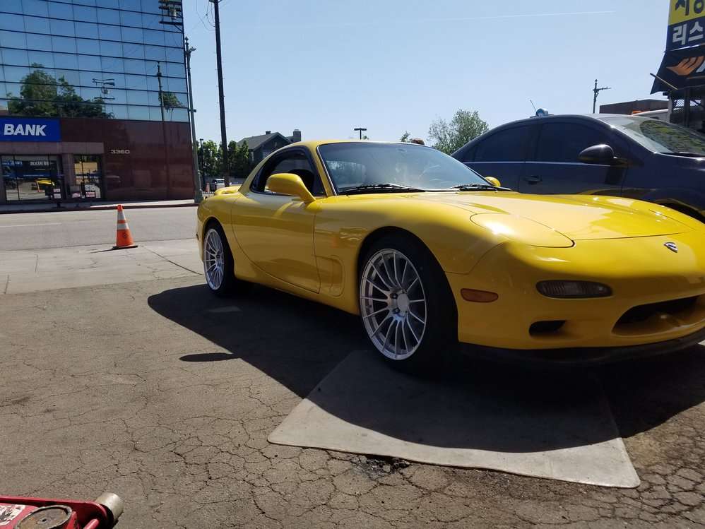 1993 Mazda RX-7 on Enkei Wheels RS05RR Sparkle Silver